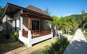 เซาท์เทิร์น ลันตา รีสอร์ท (SHA Extra Plus)